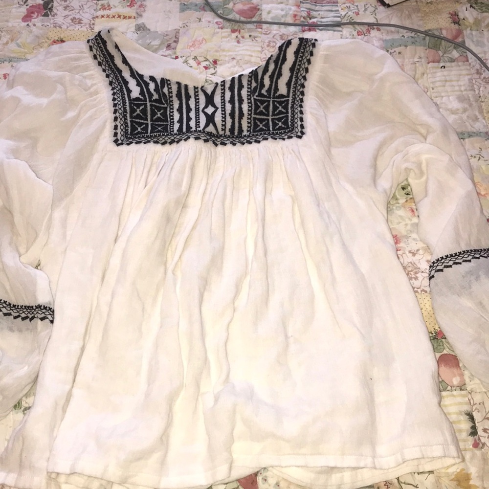 Women’s blouse